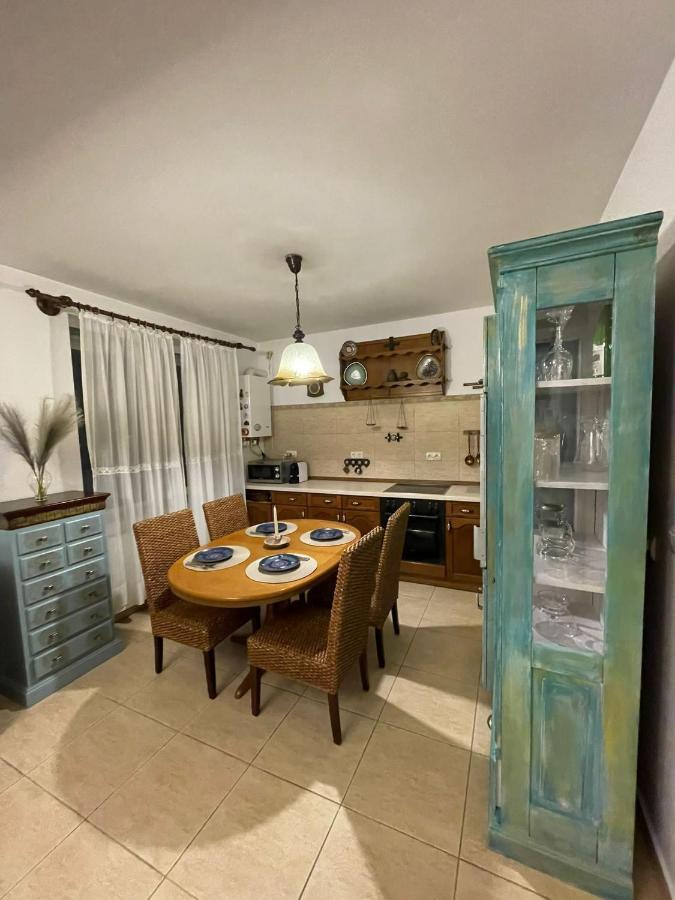 알바루리아 Apartament Yannis 아파트 외부 사진