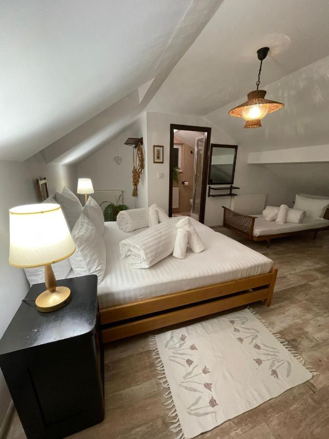 알바루리아 Apartament Yannis 아파트 외부 사진