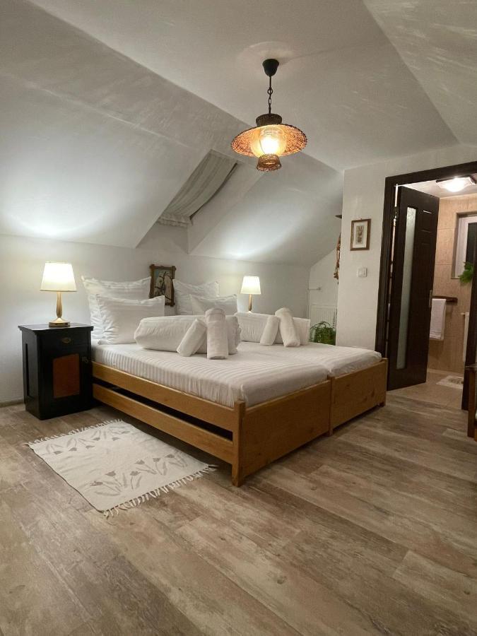 알바루리아 Apartament Yannis 아파트 외부 사진