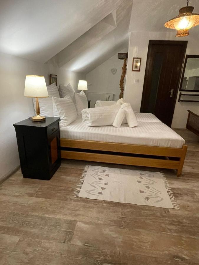 알바루리아 Apartament Yannis 아파트 외부 사진